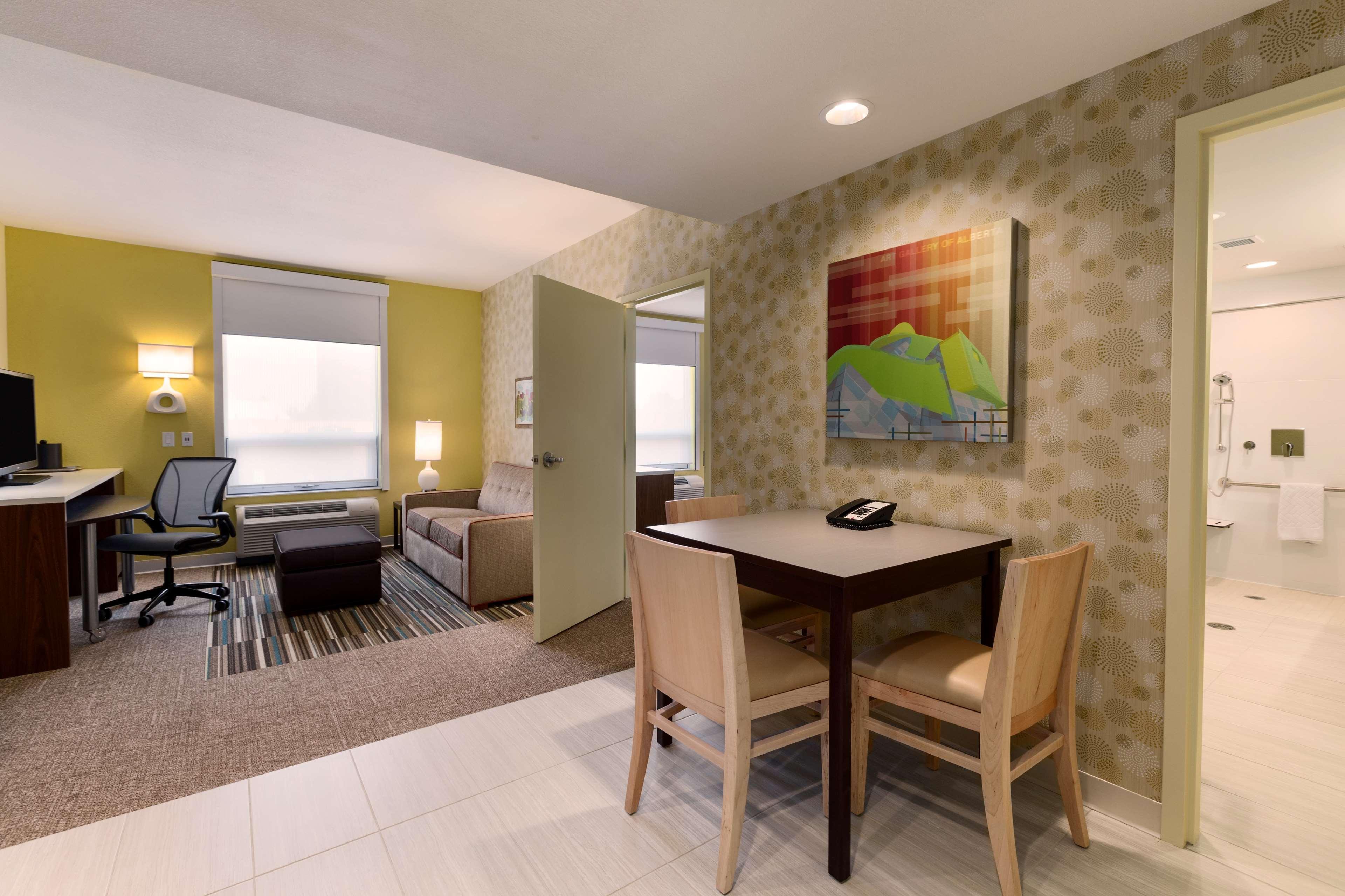 Home2 Suites By Hilton West Edmonton Kültér fotó