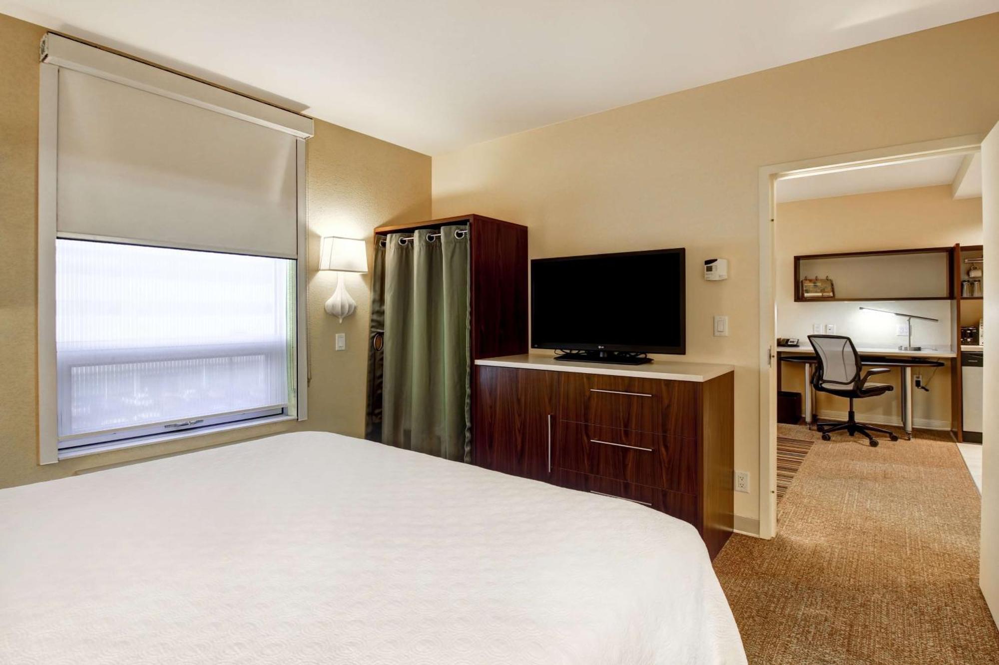 Home2 Suites By Hilton West Edmonton Kültér fotó